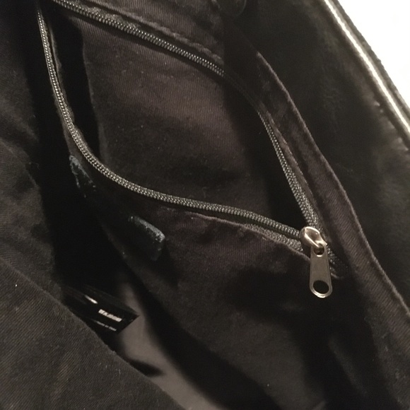 BDG Genuine Suede Bucket Bag - Picture 7 of 11